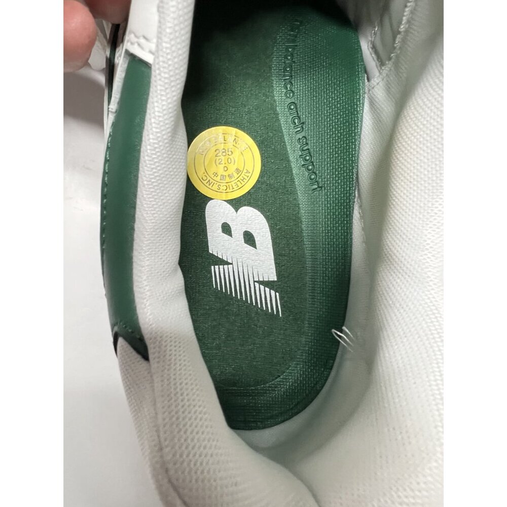 New Balance 550 Sneakers in White Green - Picture 9 of 10